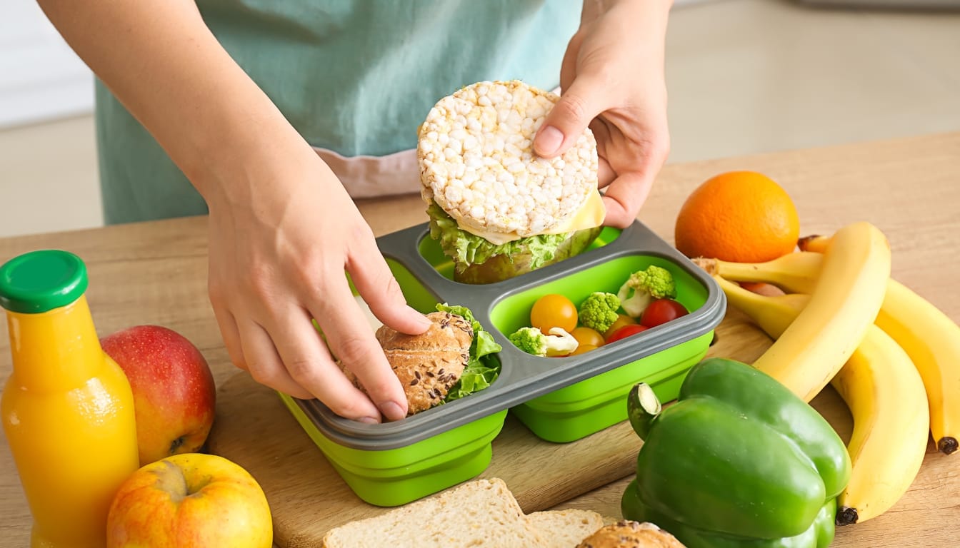 How to Stay Healthy While Traveling