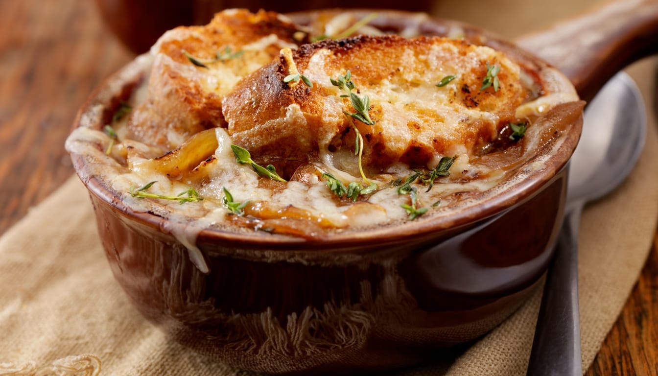 Traditional French Onion Soup Recipe