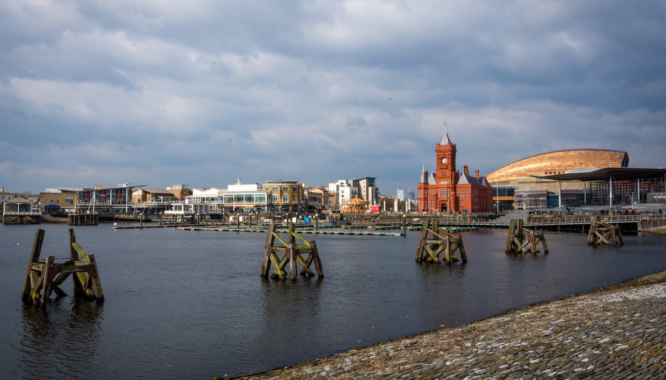 Exploring the Vibrant Cardiff Bay